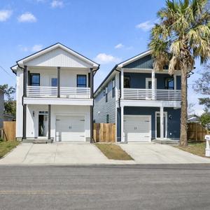 2030 Echo Avenue