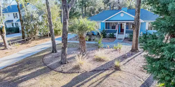 676 Sterling Drive