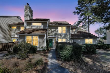 1042 Planters Place