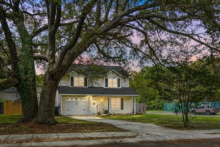 1502 Thoroughbred Boulevard
