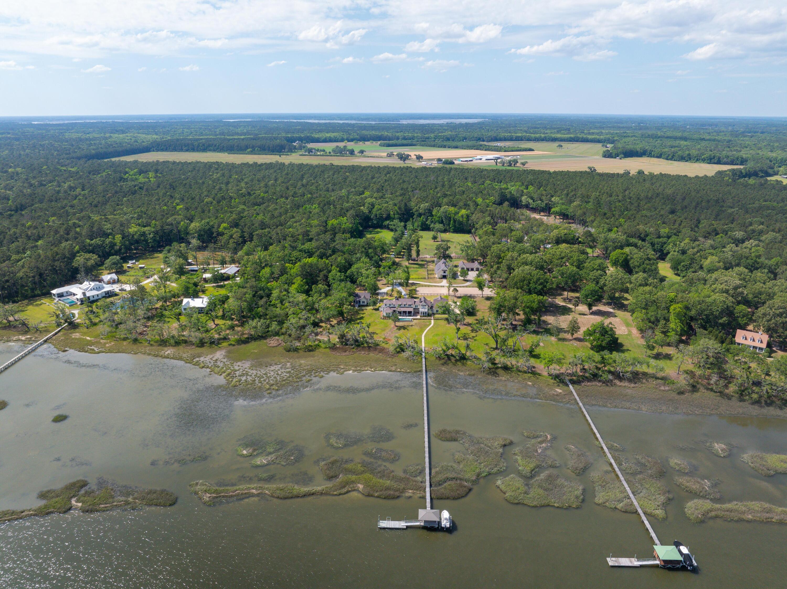 Image 3: 4855RetrieverRdAerial_13