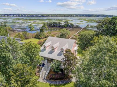 470 Commonwealth Road