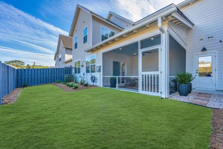 204 Saunter Court