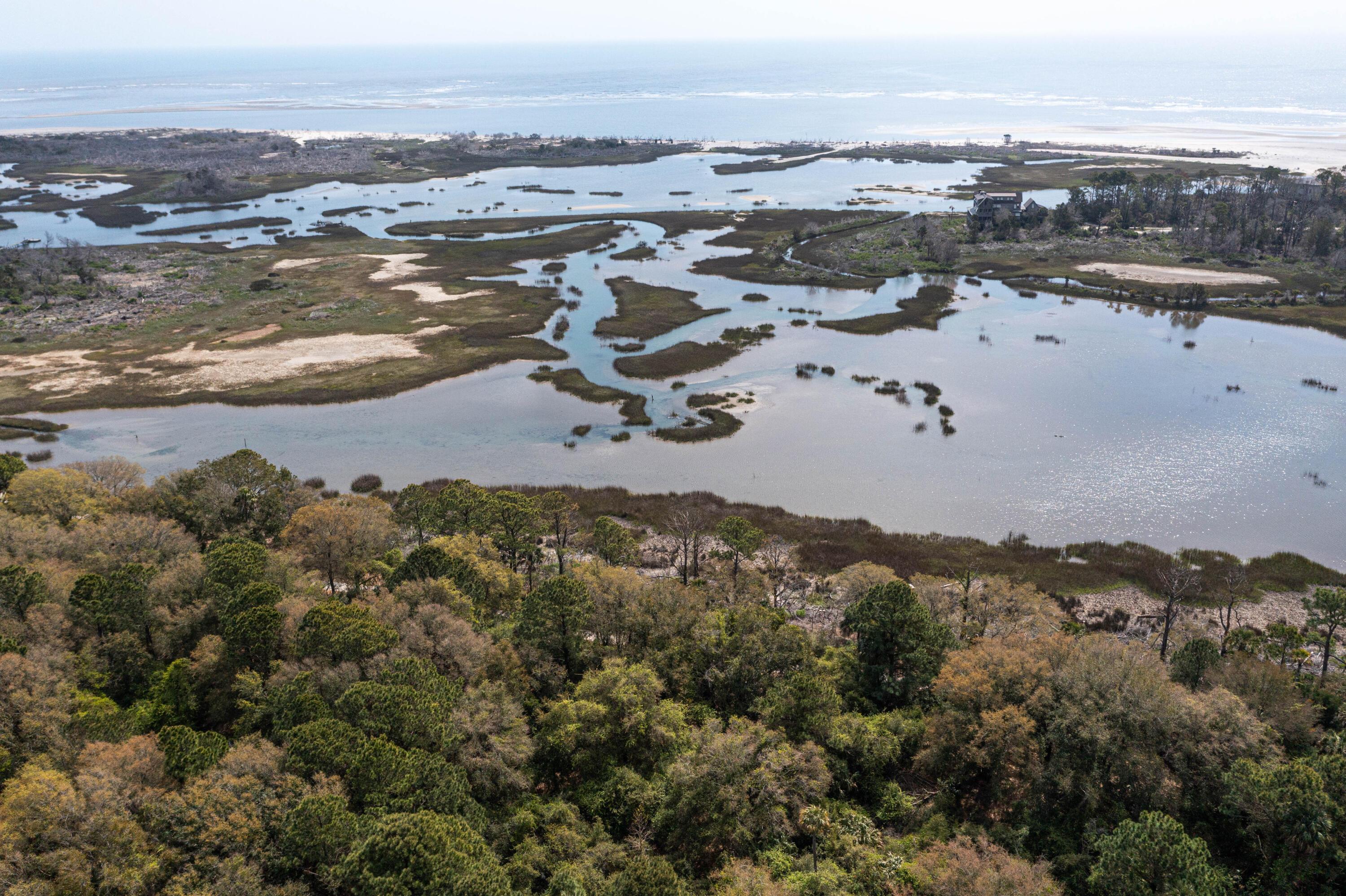 Image 2: DroneLand-13