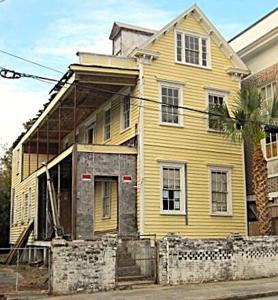 16 N Hampstead Square