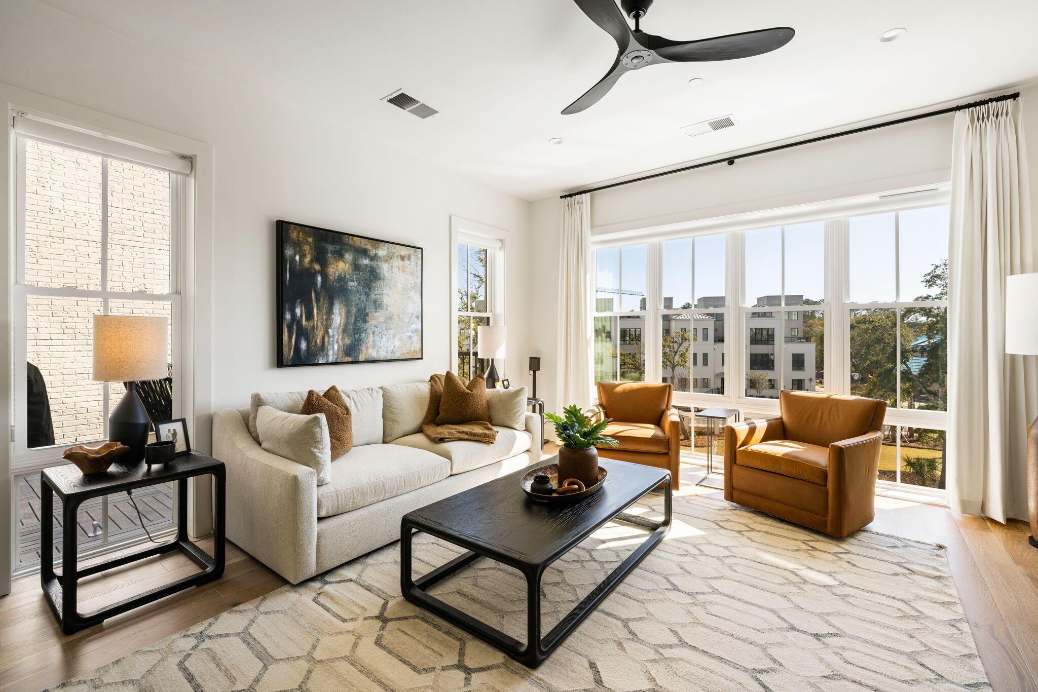 Image 1: Family Room