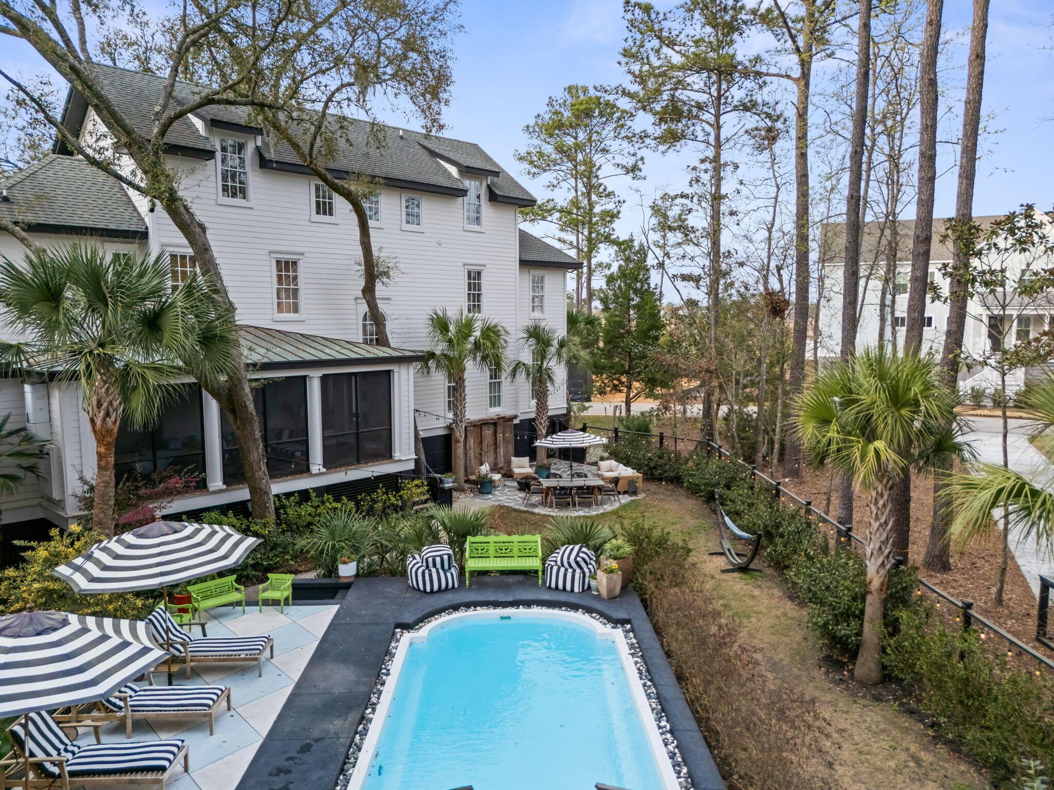 Image 4: 32-web-or-mls-1648 John Fenwick Ln Coast
