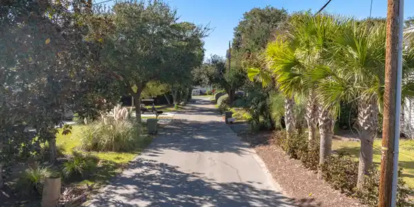 Image 4: DJI_20251111123631_0066_D-HDR
