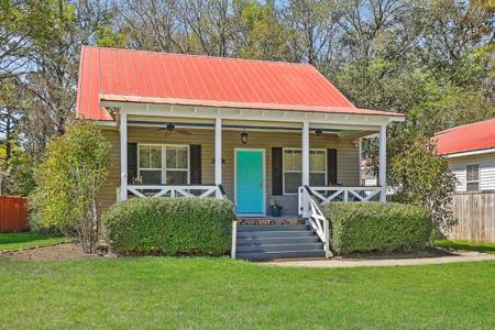 1517 Little Rock Boulevard