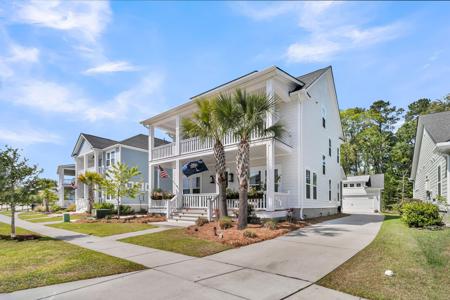 3889 Maidstone Drive