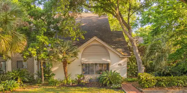 307 Mallard Court