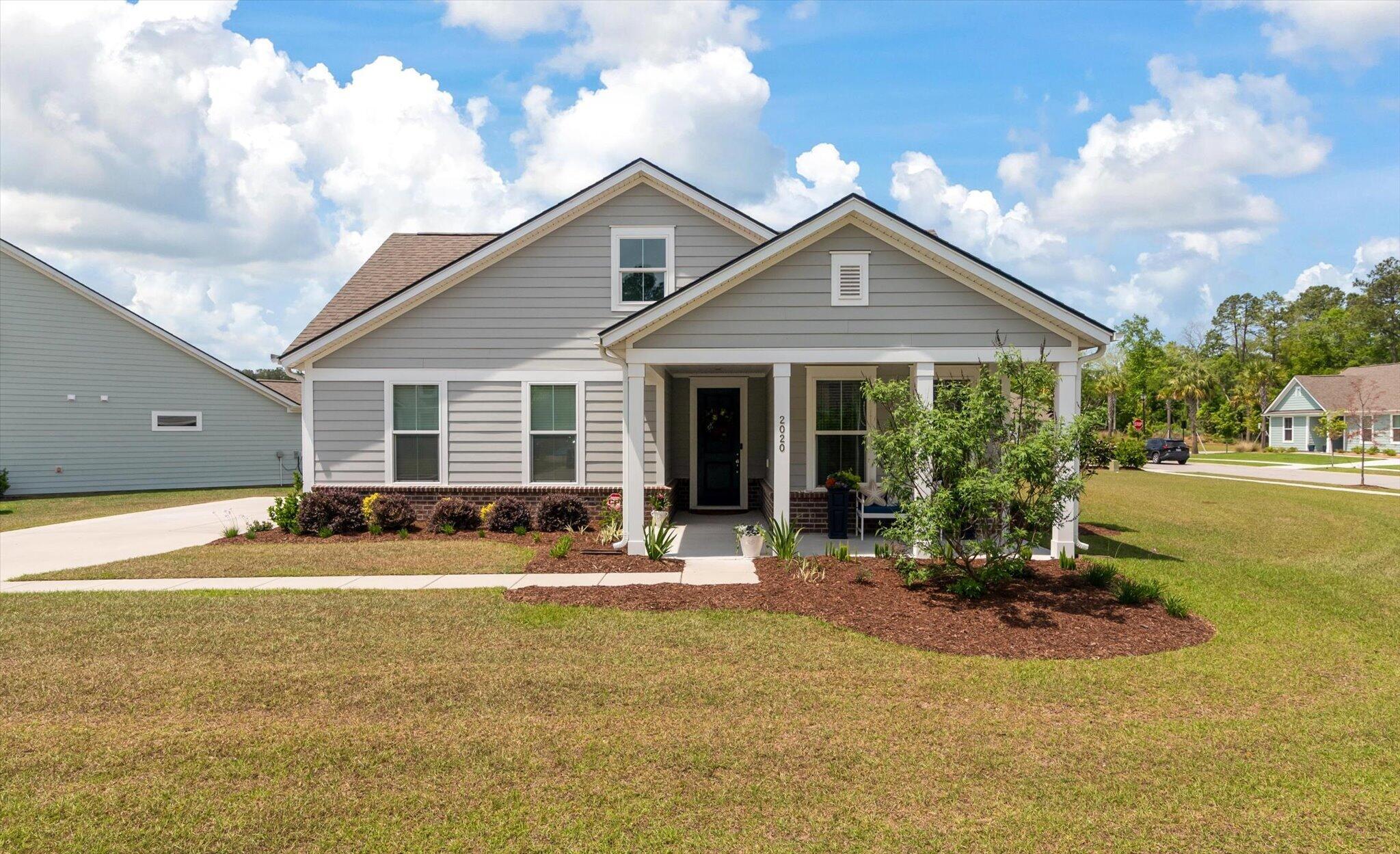 Image 3: 01-2020 parish House_e_Lowcountry_Exposu