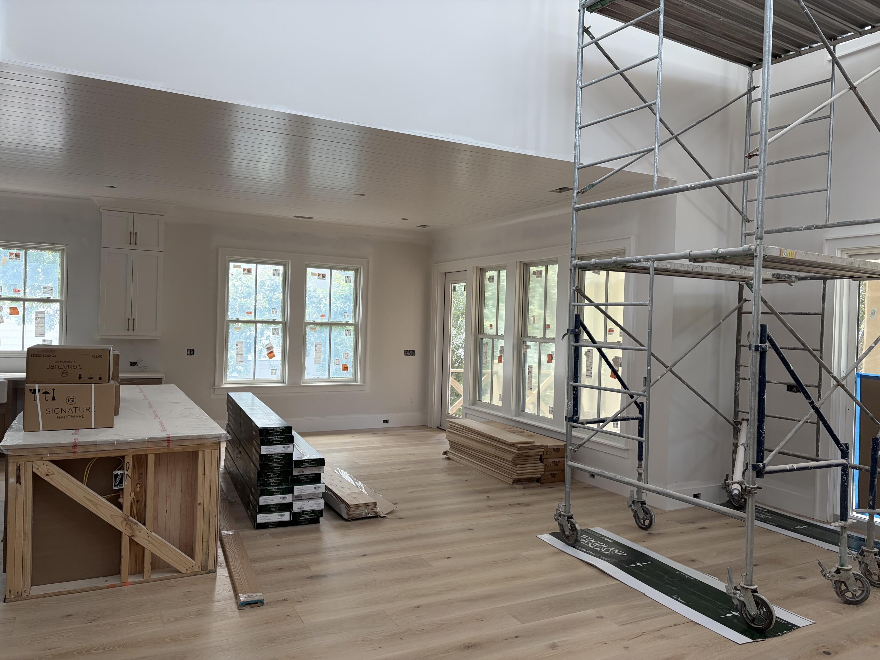 Image 4: Living room/Dining