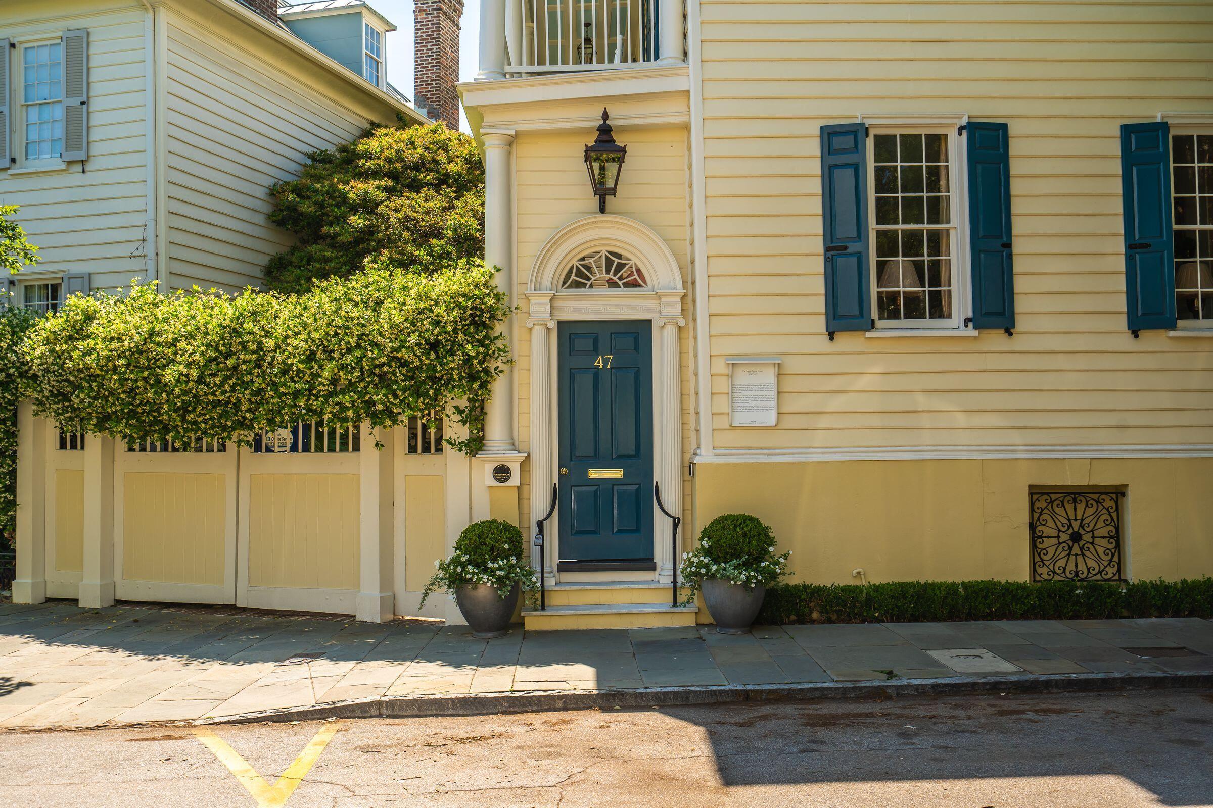 Image 2: 47ChurchSt-KeenEyeMarketing-005