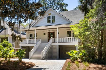 1017 Crooked Oak Lane