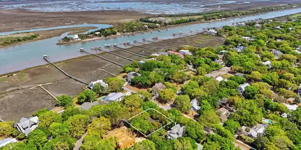 Image 4: 04-008_DJI_20260413121450_0014_D
