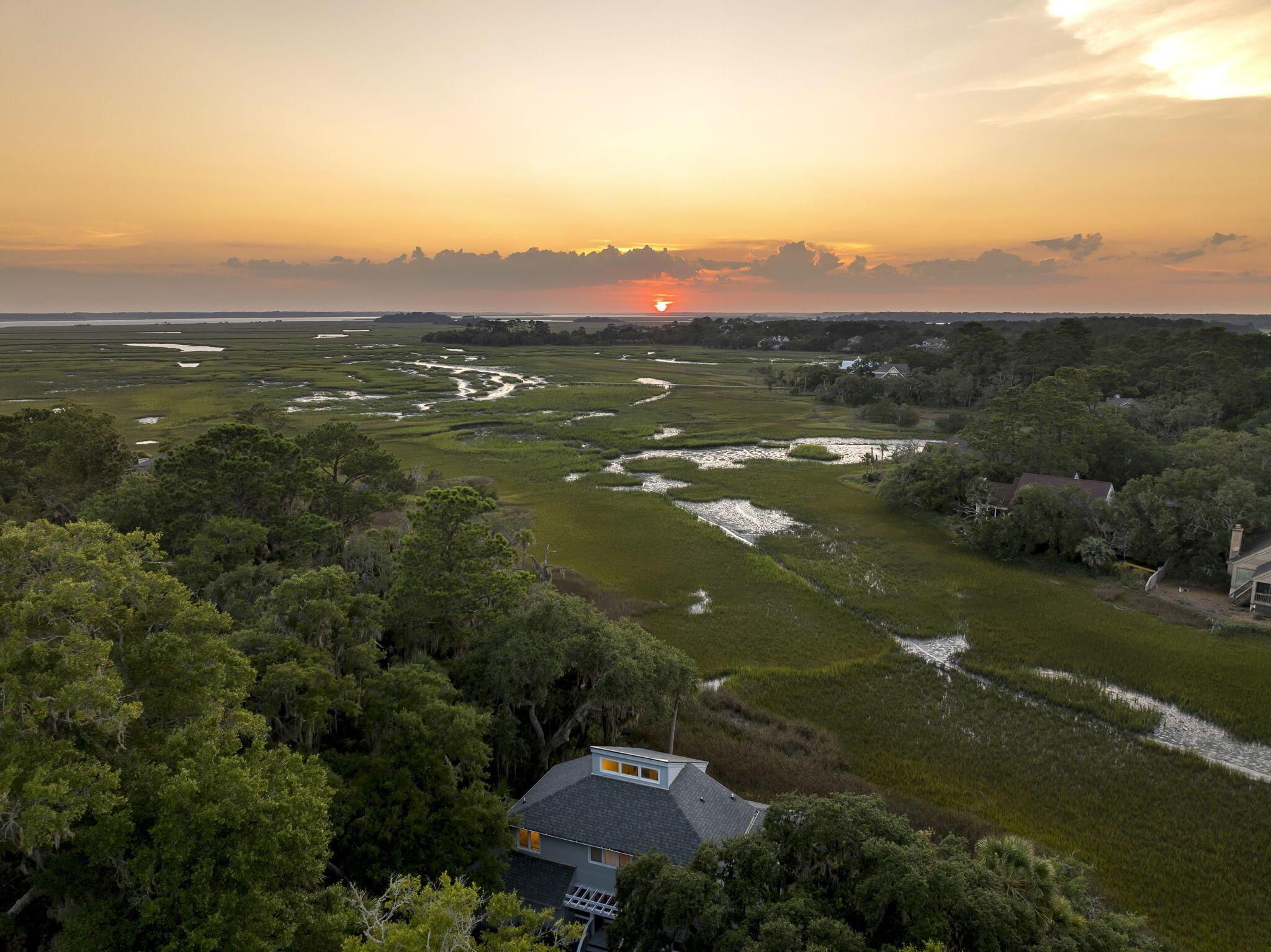 Image 3: 3-web-or-mls-2526 Seabrook Island Rd-5