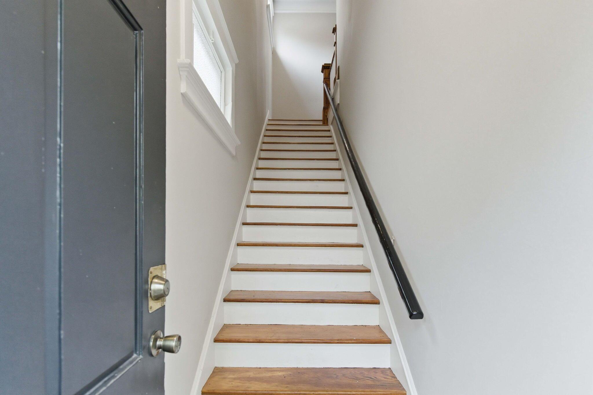 Image 3: 3-web-or-mls-NCP03076