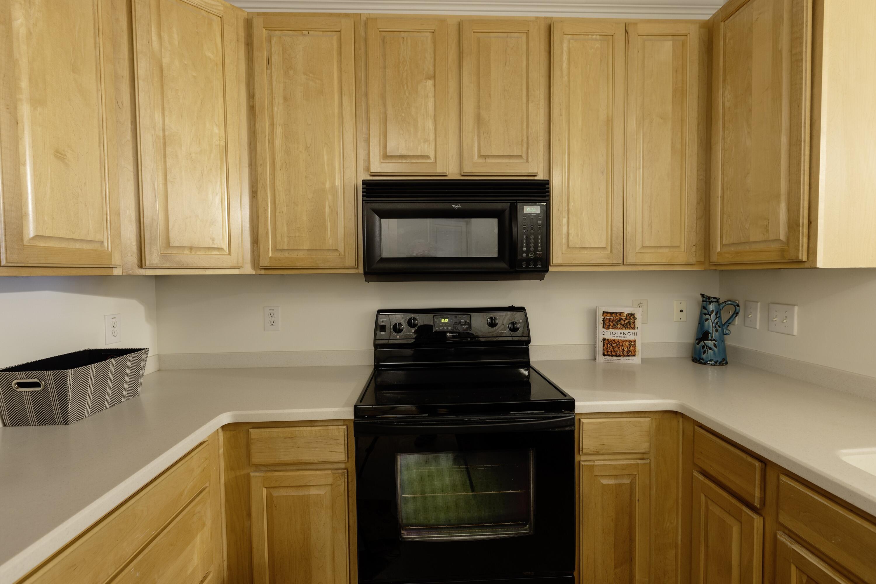 Image 3: Kitchen 1