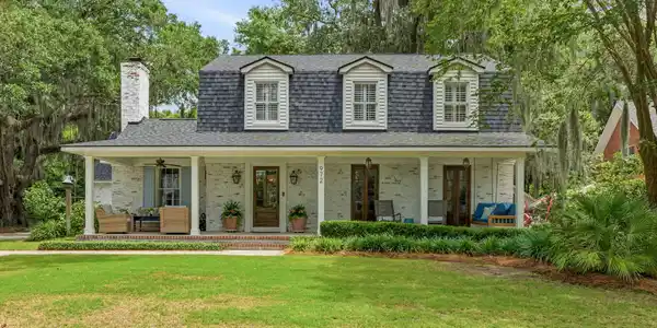 972 Equestrian Drive