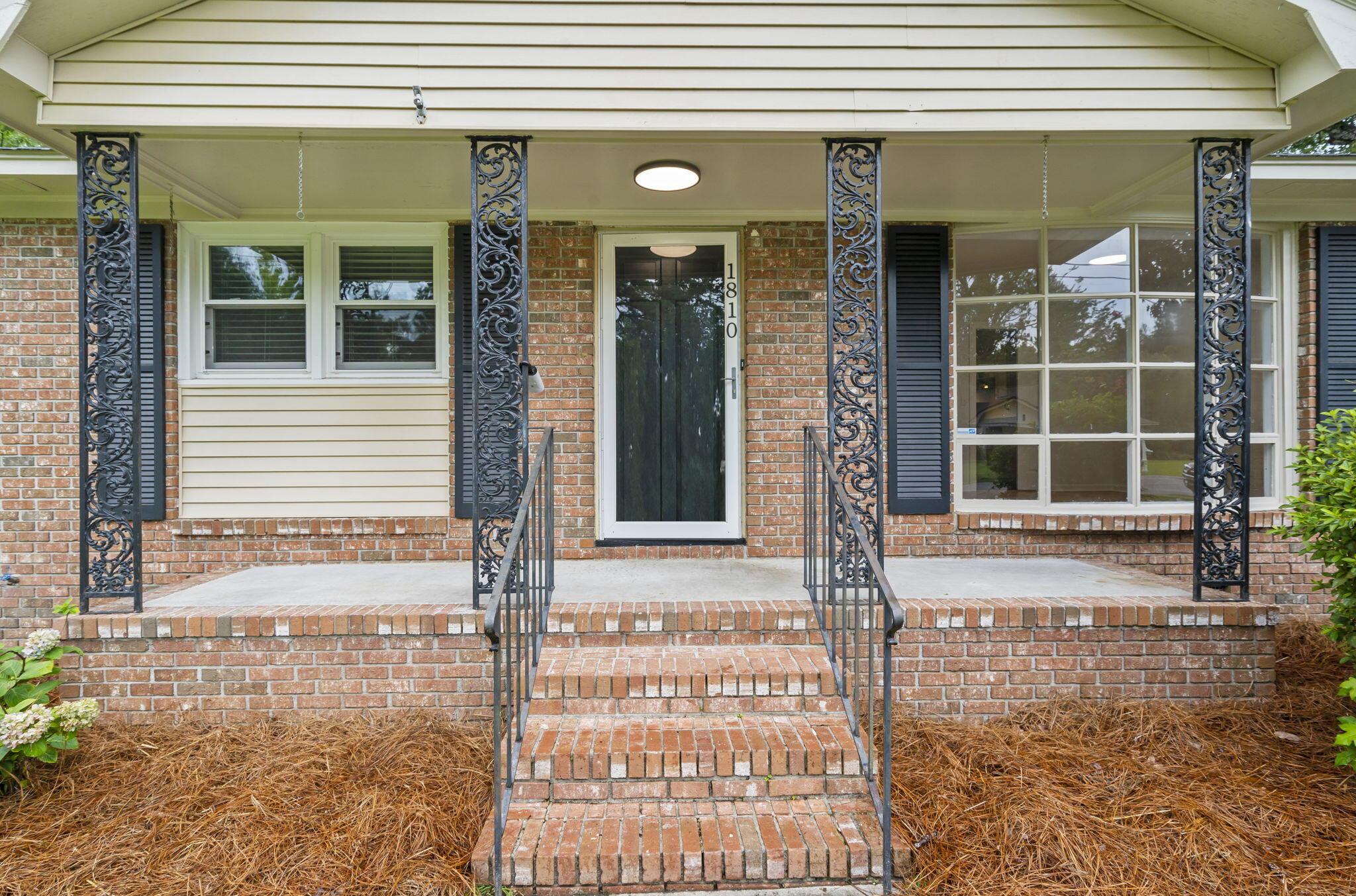 Image 4: 45-web-or-mls-DSC08229