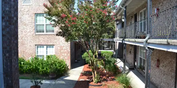 867 Colony Drive