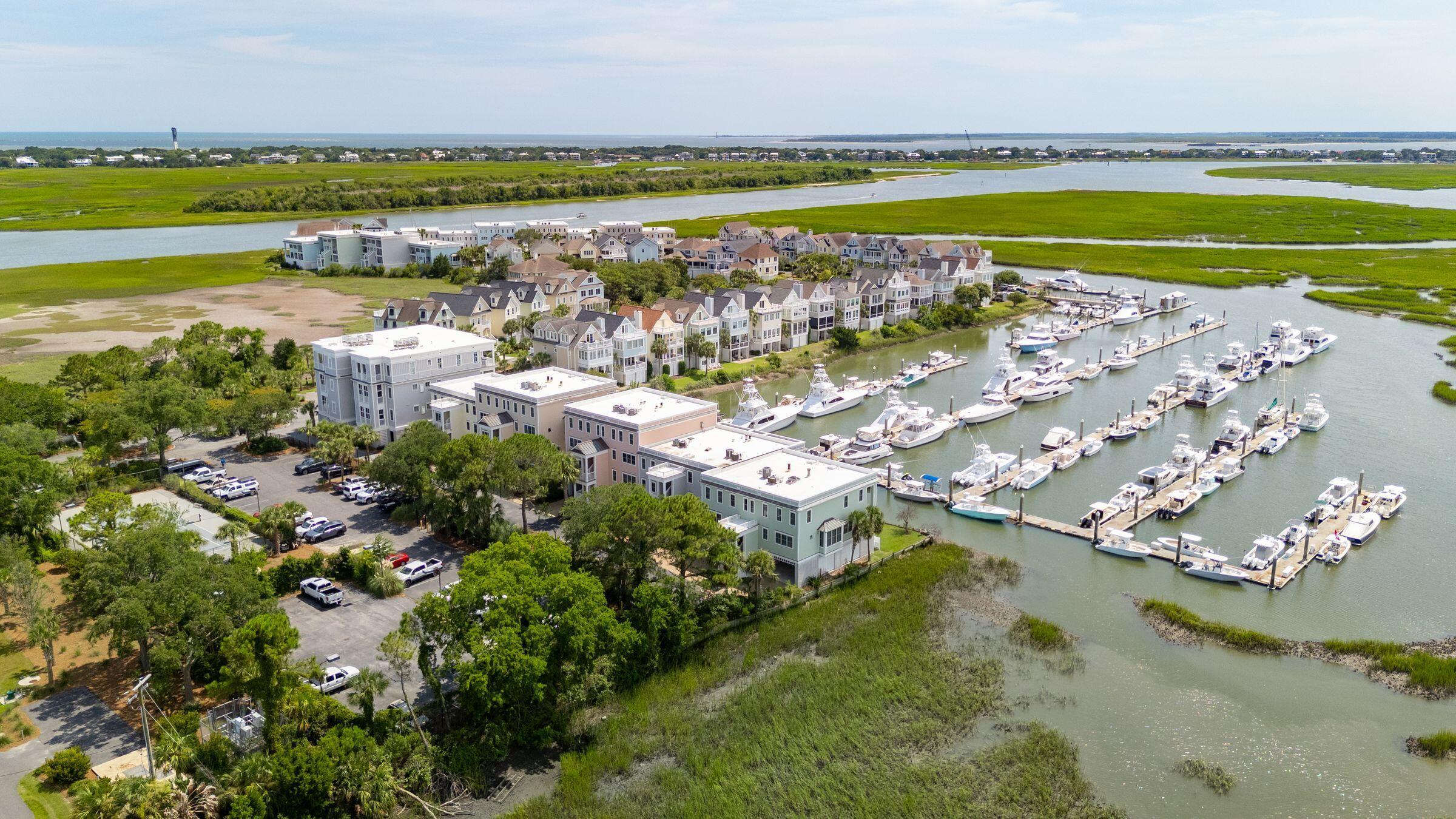 Image 1: 1608MarshHarborLn-KeenEyeMarketing-003