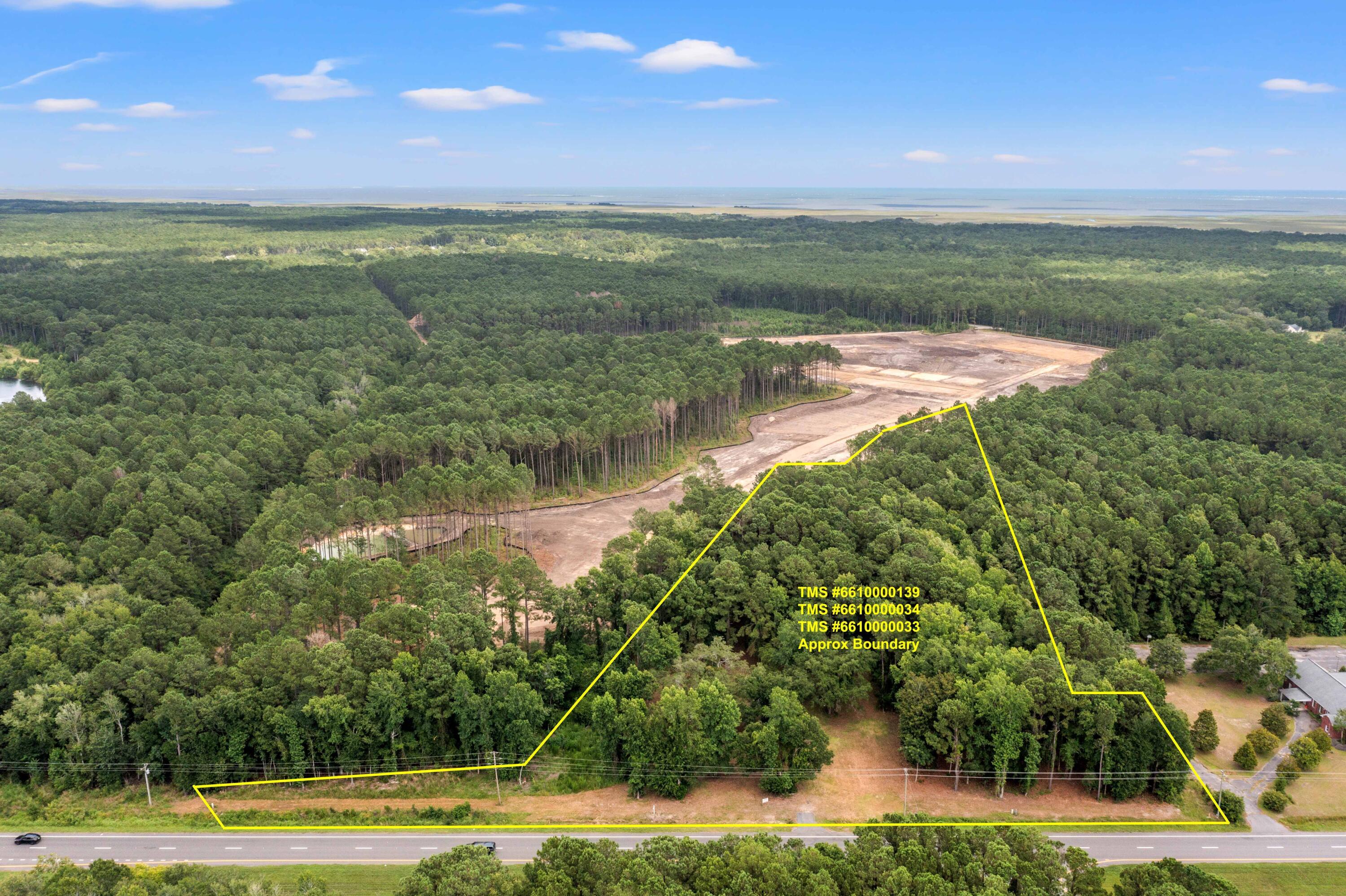 Image 3: 650 ft. frontage on U.S. 17