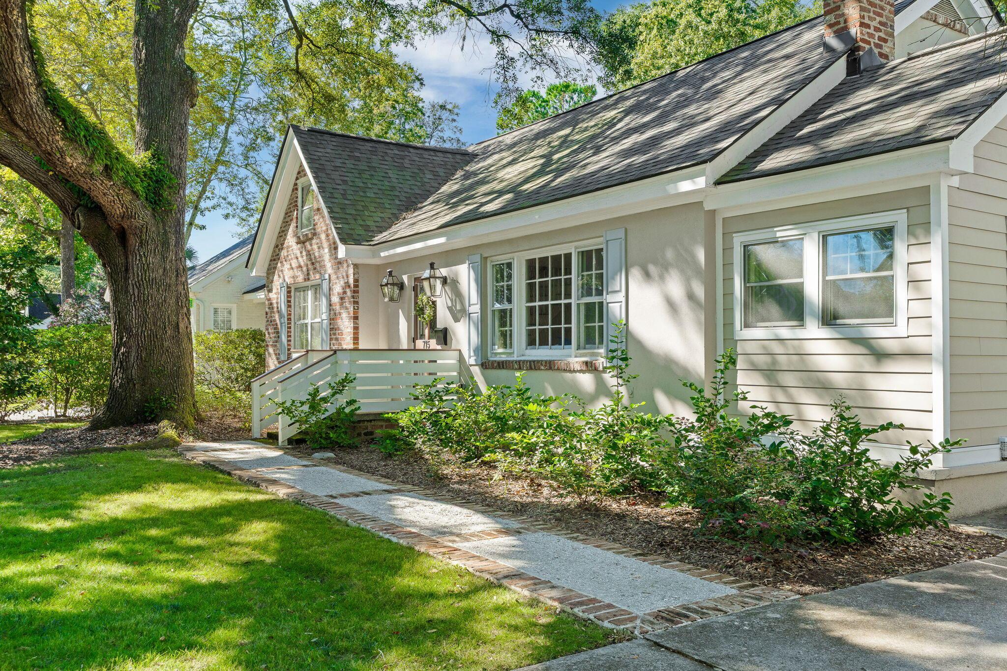 Image 4: 7-web-or-mls-Barclay Media Co -7