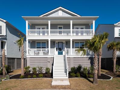 1562 N Lakeshore Drive