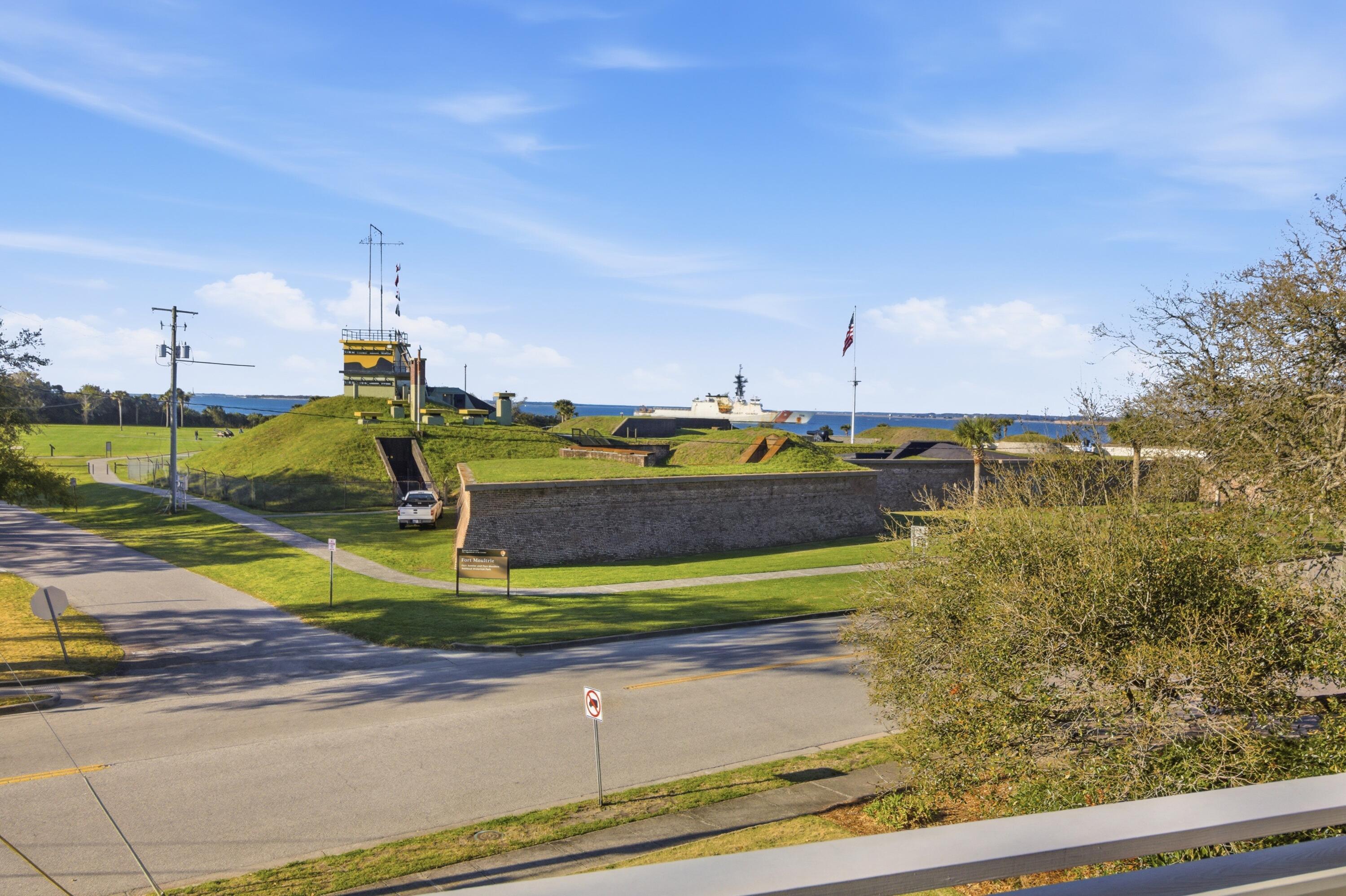 Image 3: 1302 Middle St -Tidalcreekphoto- (10)