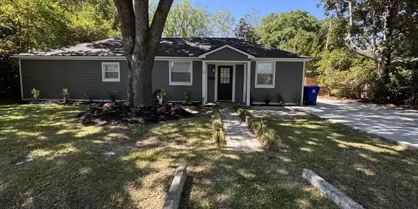 31 Anita Drive
