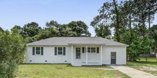 15 Ophir Drive