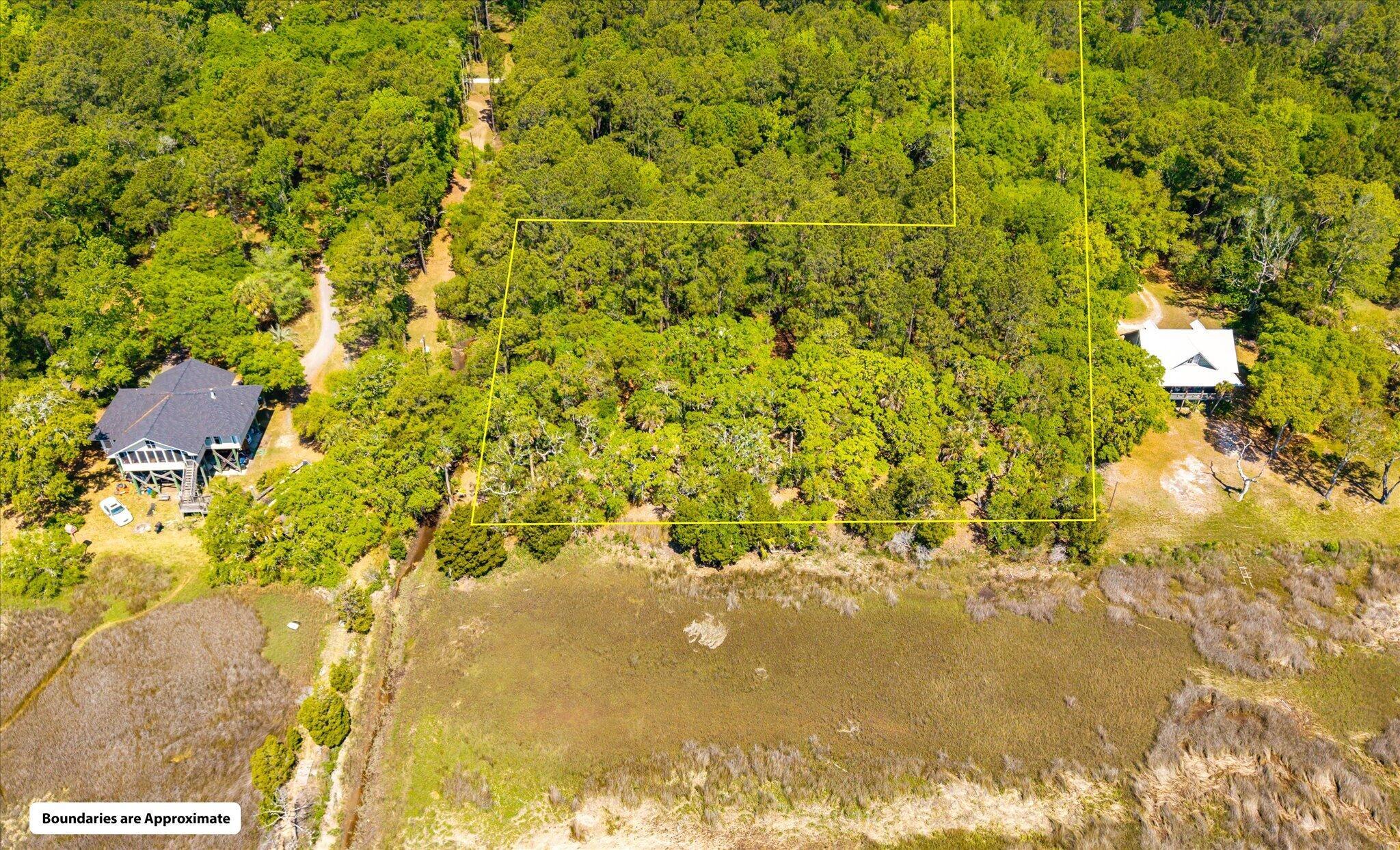 Image 2: 9760 Two Pines Road
