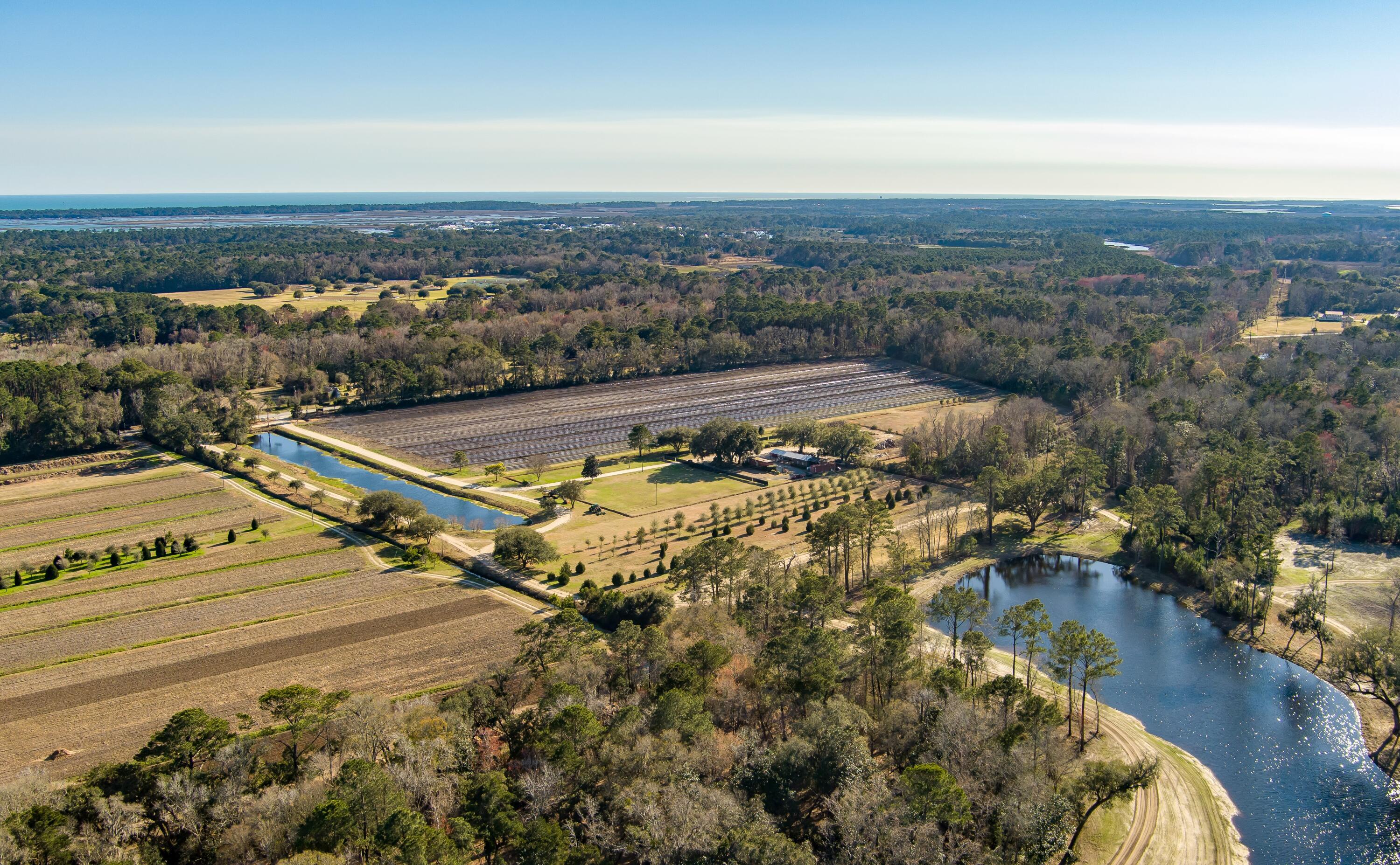 Image 1: 05-2750 River Road_