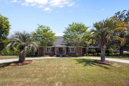 48 Wespanee Drive