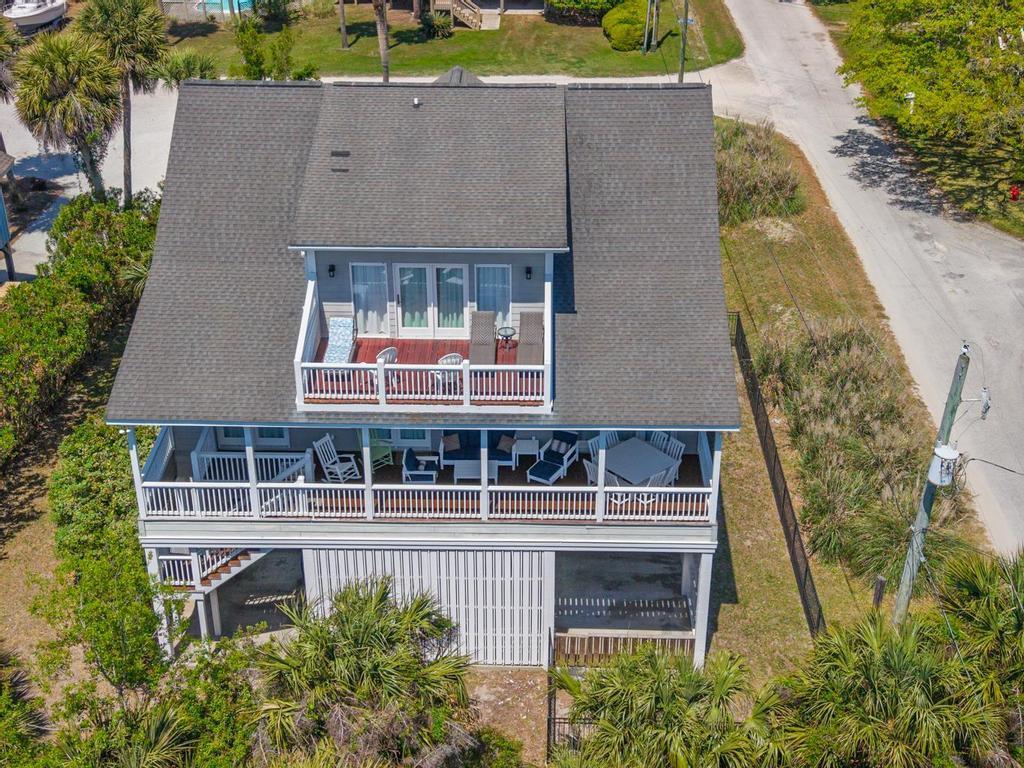 Image 4: 402 Pompano St