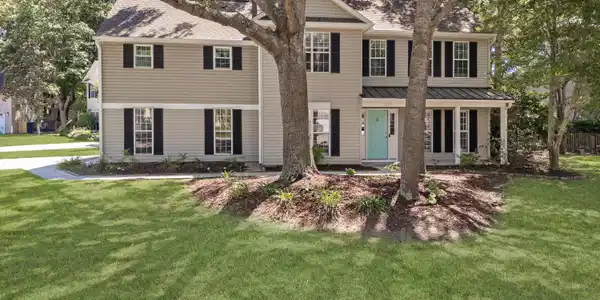 1247 Center Lake Drive