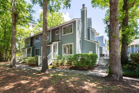 1717 Greystone