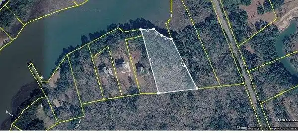 Image 2: 00 Beagle Club Road