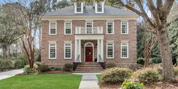 102 Sea Dog Circle
