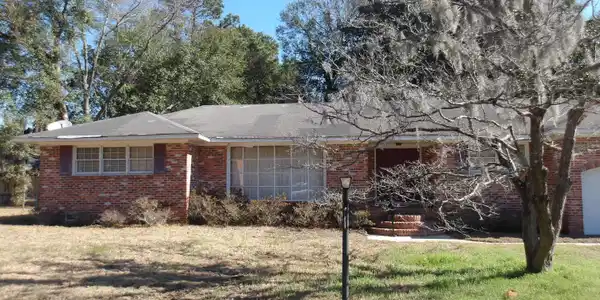 742 Condon Drive