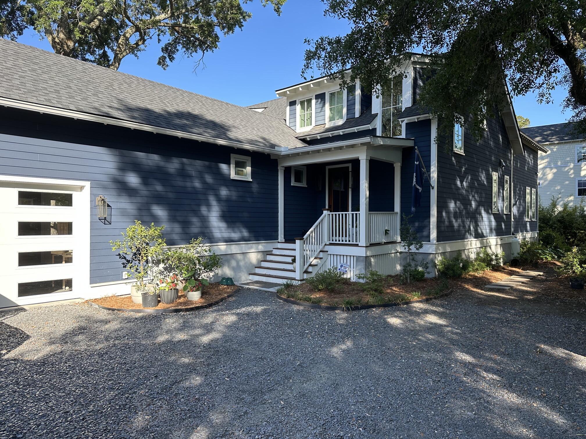 Image 1: Main House Entry
