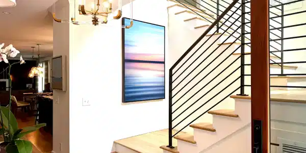 Image 2: fOYER