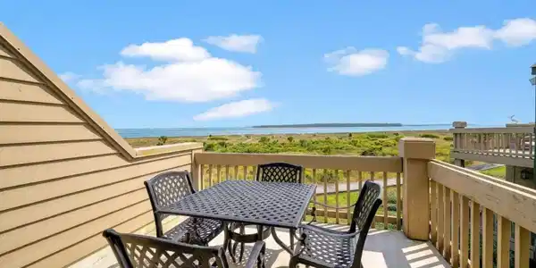 1360 Pelican Watch Villas