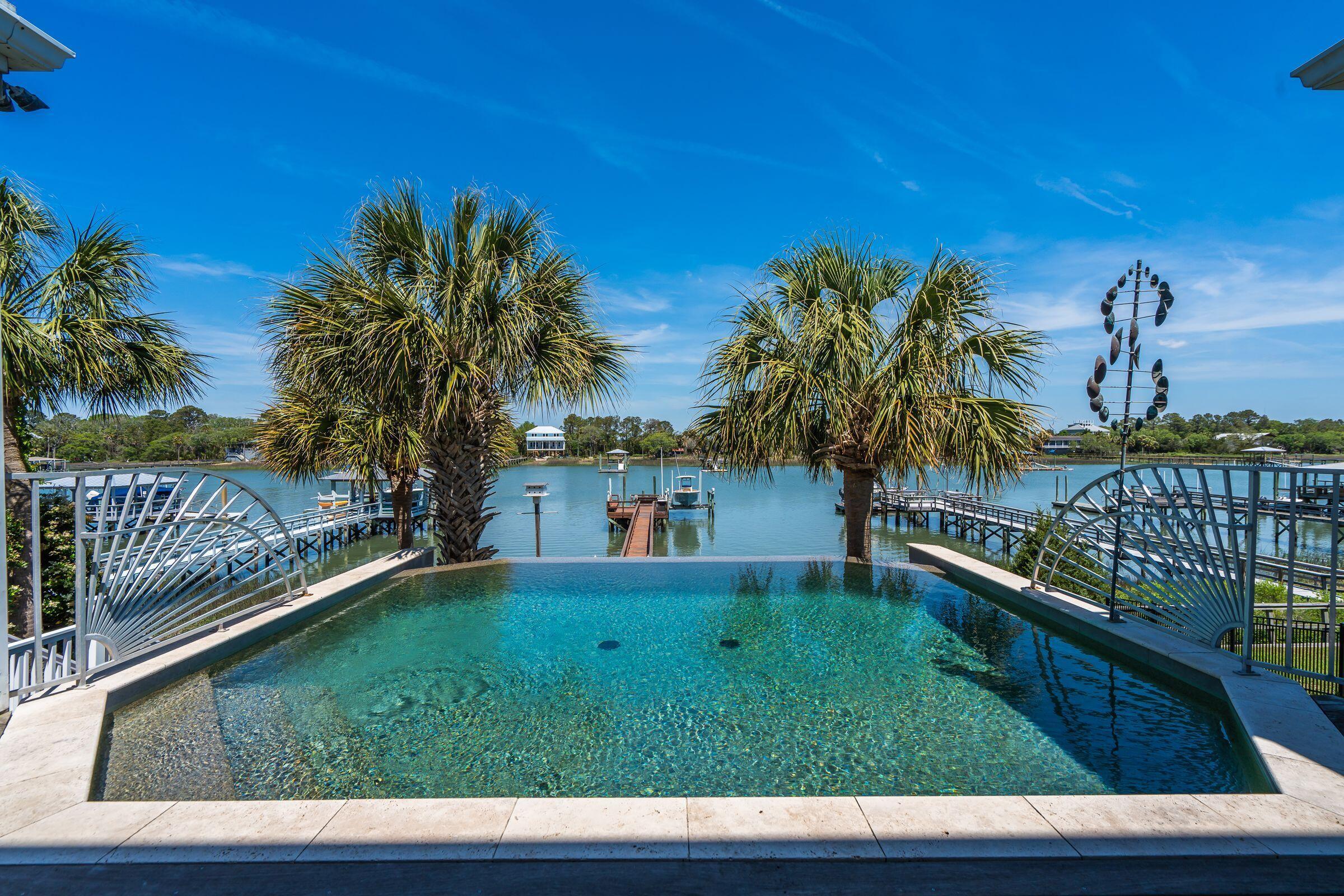 Image 2: 16IntracoastalCt-KeenEyeMarketing-098