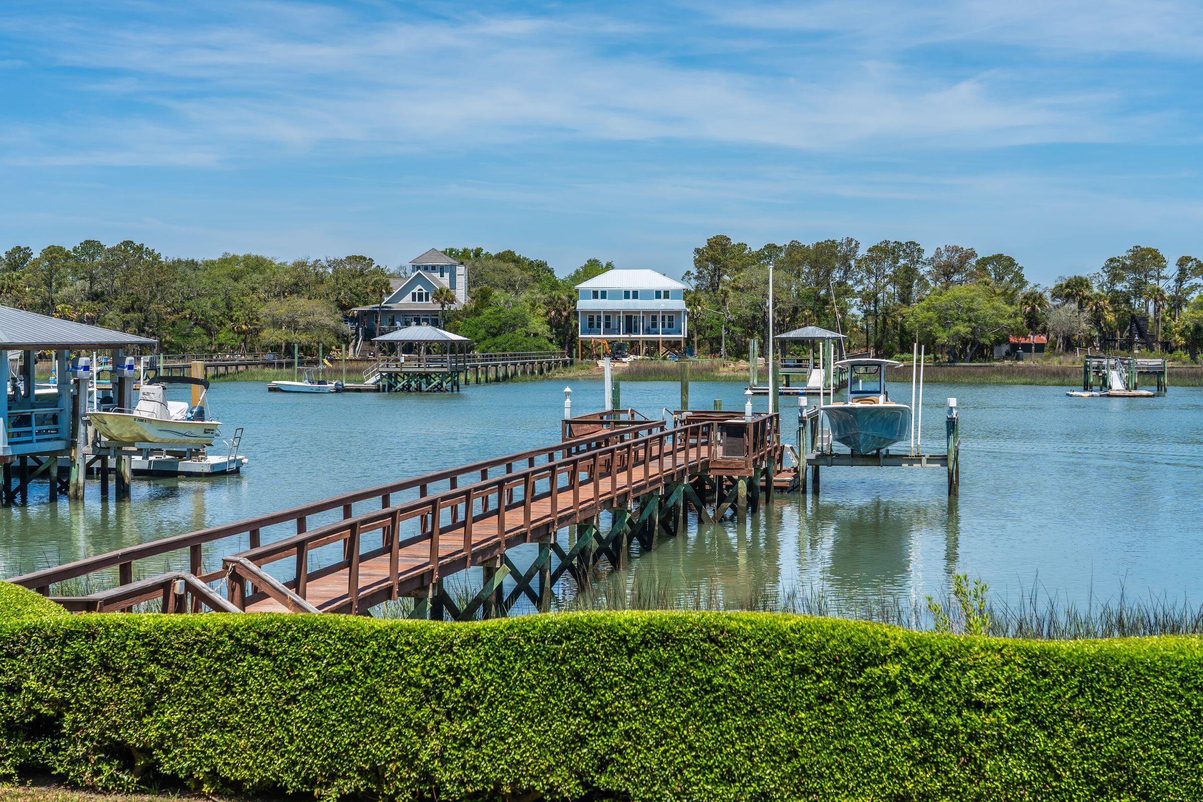 Image 3: 16IntracoastalCt-KeenEyeMarketing-108