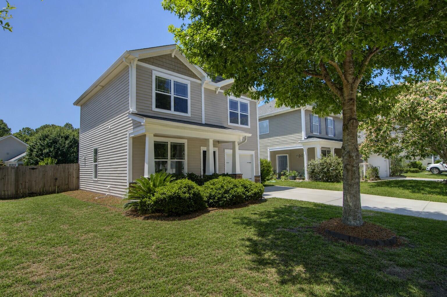 Image 4: 3573 Locklear - Front