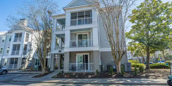130 River Landing Drive