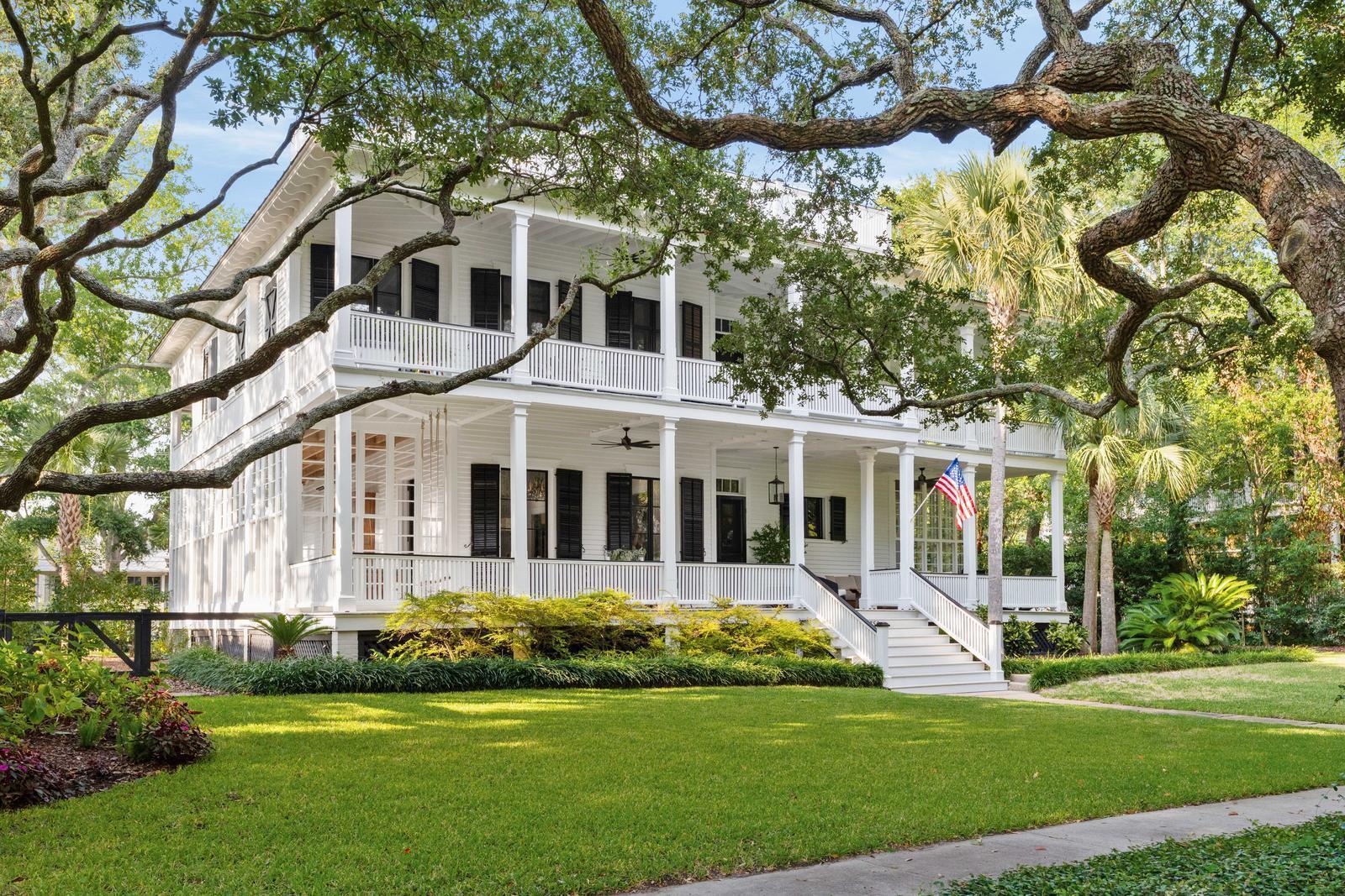 Image 2: 1750 Ion Avenue